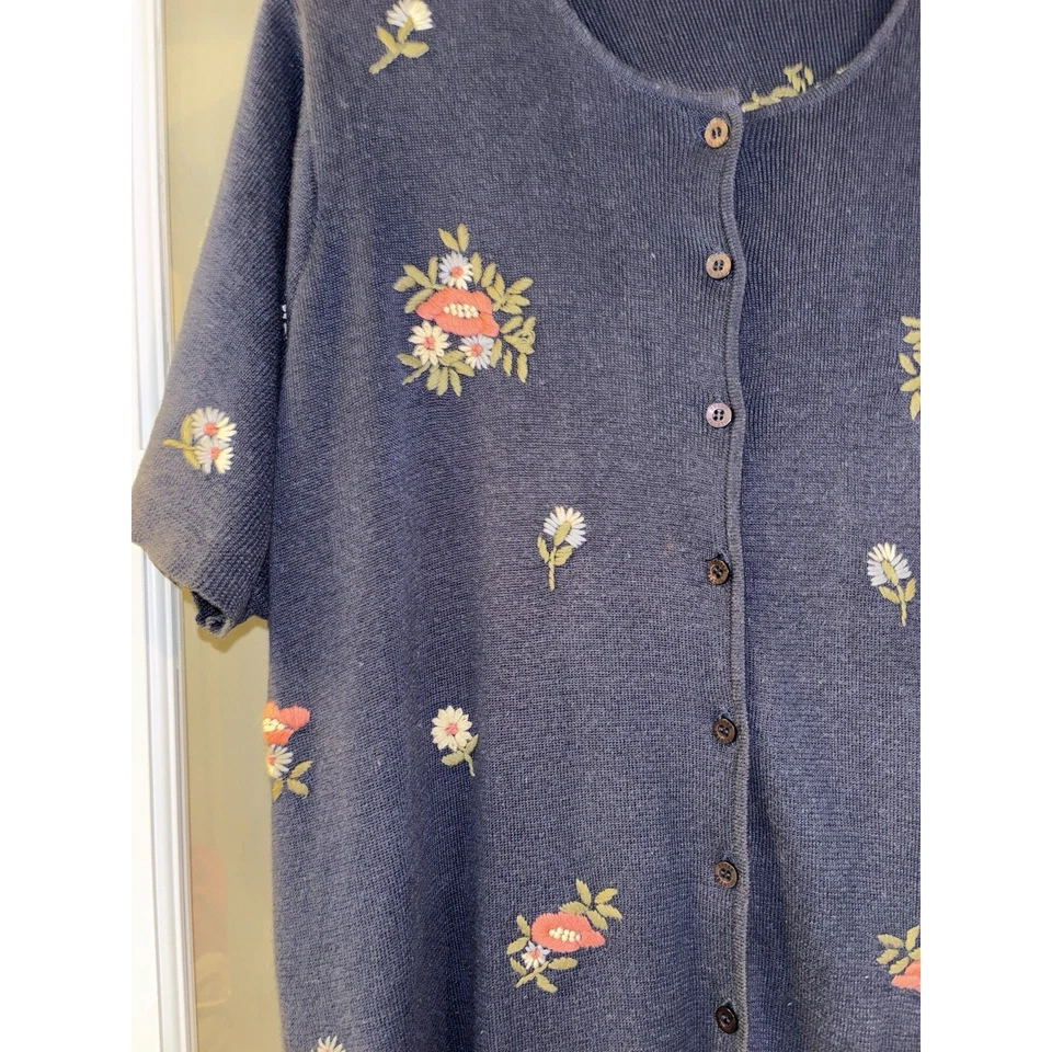 Susan Bristol Casuals navy knit sweater flower embroidered button down 1xlW 18W - Image 2 of 4