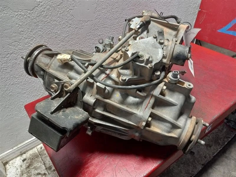 Transfer Case 4.5L 1FZFE Engine 6 Cylinder Fits 95-98 LAND CRUISER - Image 4 of 4