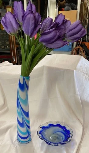 Vintage Murano Art Glass Cobalt Blue & White Swirl Curved Tall Vase Handblown