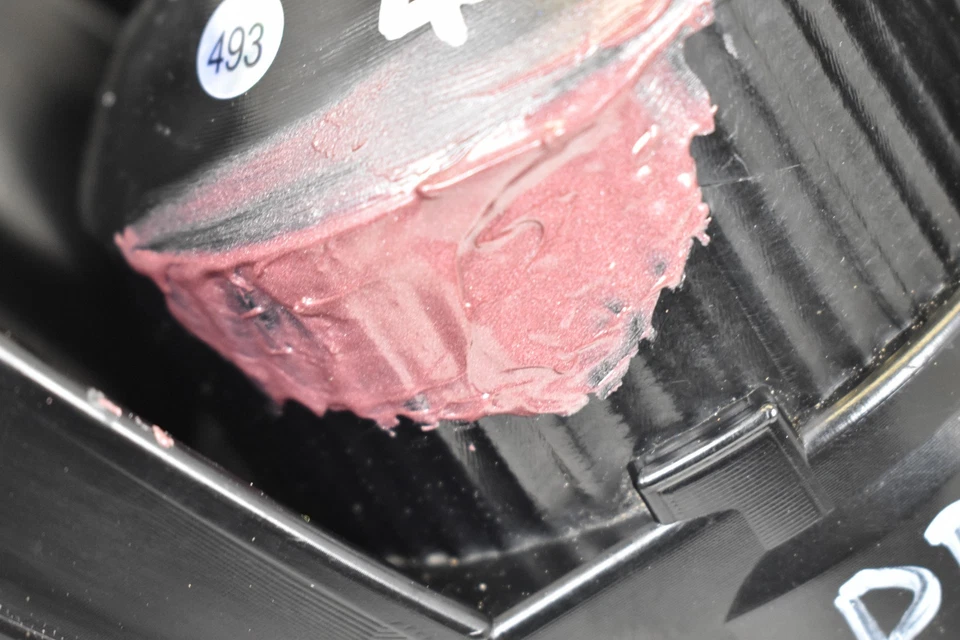 06-09 Range Rover Sport L320 Driver Side Left Tail Light Lamp Yellow Lens OEM - Image 3 of 4