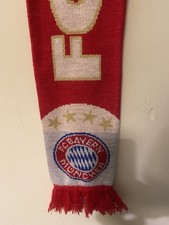 Bayern Munich FC. Football Scarf. Red & white. Very Good Condition