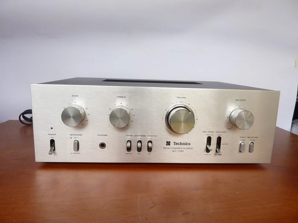 amplificatore technics SU 7100 - Immagine 2 di 4
