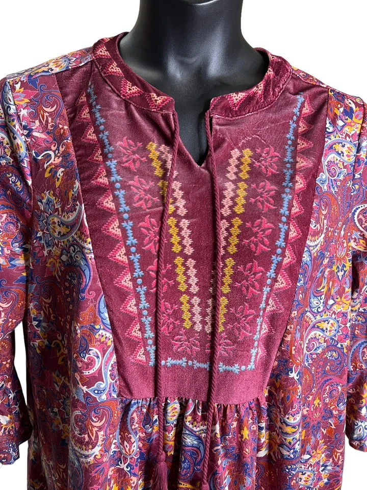 Top con corbata frontal de terciopelo floral granate Farmers Market By One World para mujer talla 2X Foto 3 de 4