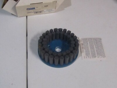 WEILER 85850 6'' NYLOX DISC BRUSH,CRIMPED FILAMENT,.035/180SC FILL, 7/8'' ARBOR HO