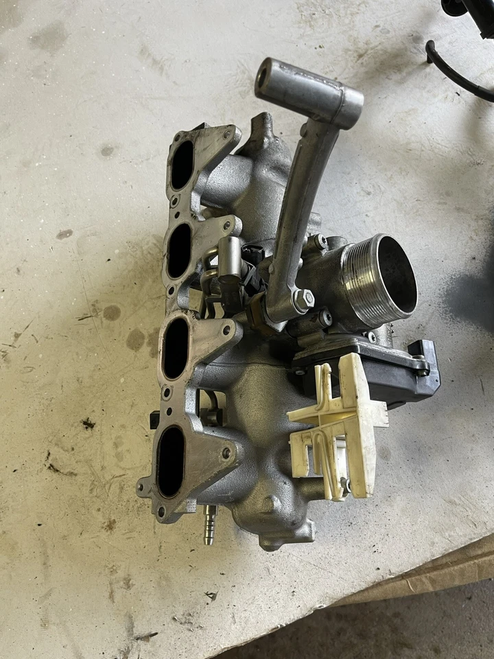 2013 2017 Audi Q5 2.0L Air Intake Manifold 06H-133-201-S 06F-133-062 T - Image 2 of 4