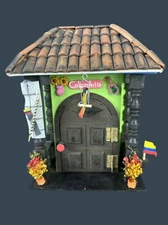 Casita Colombiana para pared Little Colombian House wall decor Encanto Key Box