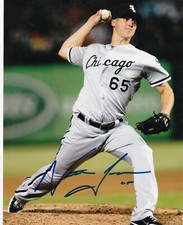 NATE JONES  CHICAGO WHITE SOX   ACTION SIGNED 8x10
