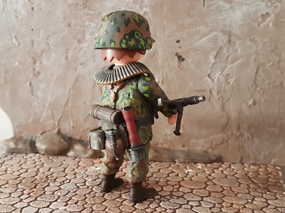 Figurine PLAYMOBIL Personnalisée – Waffen Sturmmann (Ardennes 1944) – Réf 0489 Bis