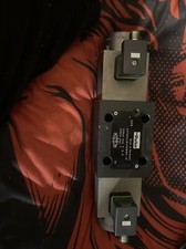 Parker  D3fbe02mc0nmw0  01 directional valve