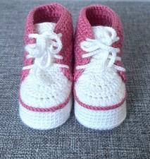 Handmade Crochet Booties For Newborn Babies Girls Sneakers Style Pink 10cm