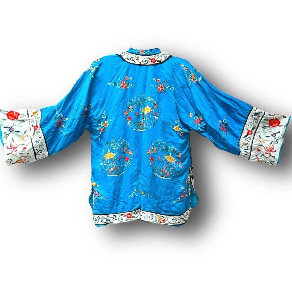 Vintage Chinese Embroidered Silk Jacket Robe Esme Blue Floral Frog Closure 60s - Image 3 of 4