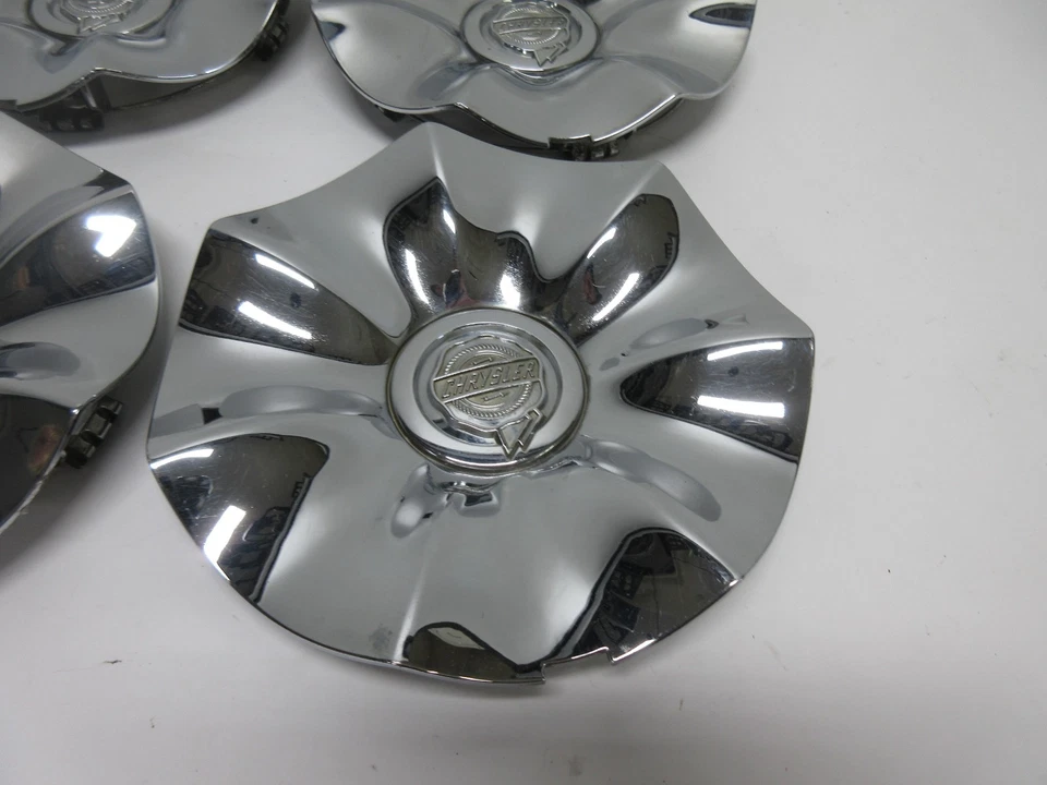 Set of 4 OEM 2008-2010 Chrysler Town & Country Chrome Center Hub Caps 04721717AA - Image 4 of 4