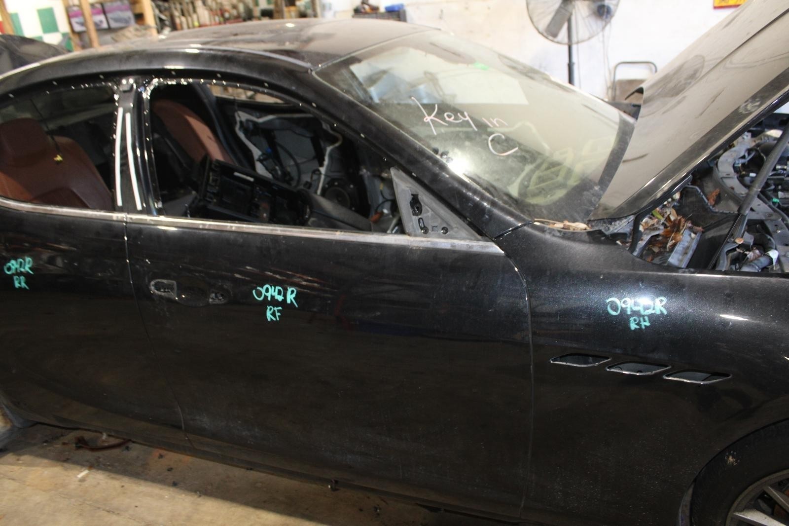 Maserati Ghibli 2014-2019 Front Right Door shell Black
