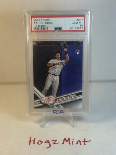 2017 Topps - Aaron Judge #287 Fielding (RC) PSA 10