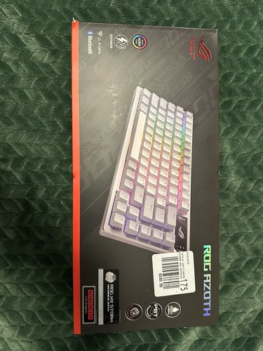 Asus ROG Azoth mechanical keyboard - Picture 2 of 8