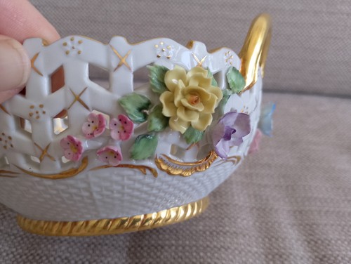 DRESDEN PIERCED ENCRUSTED FLORAL BASKET BOWL CROWN D MARK REINE HANDARBEIT - Picture 5 of 13