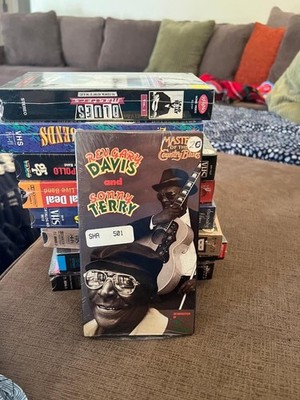 Rev. GARY DAVIS and SONNY TERRY - Masters of the Country Blues - VHS 1991