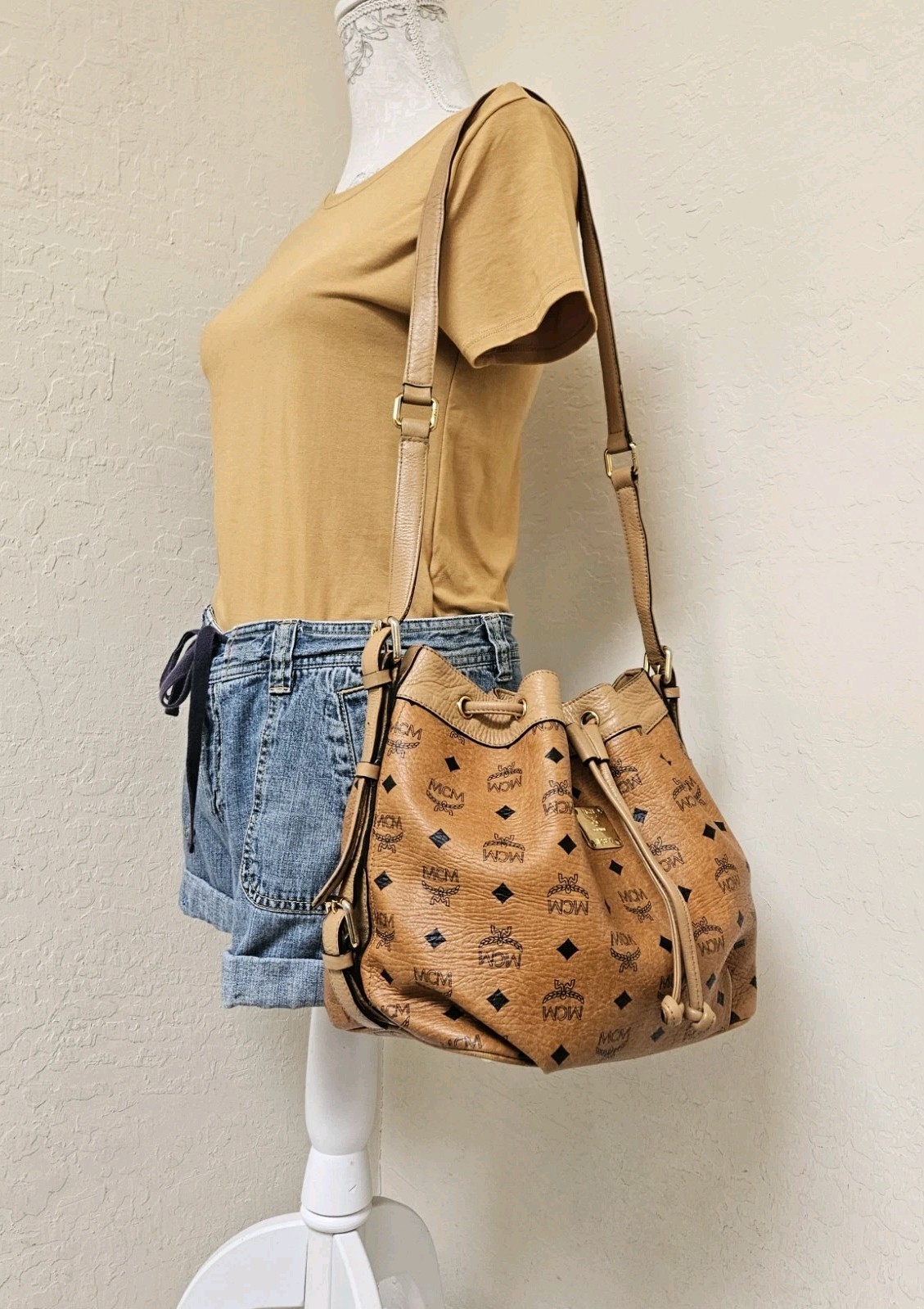 MCM Cognac Medium Drawstring Bucket Shoulder Bag … - image 5