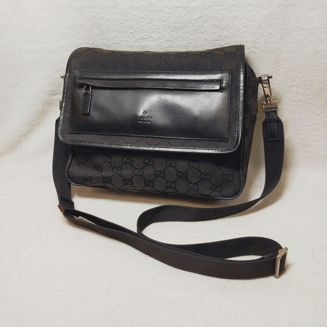 Gucci GG Canvas Shoulder Bag with Leather Trim in Vintage Brown Tote