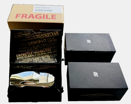 Modellino auto Rolls Royce Spectre Maquette 00005A95219 miniatura RR25 1:43 cromato - Foto 3 di 9