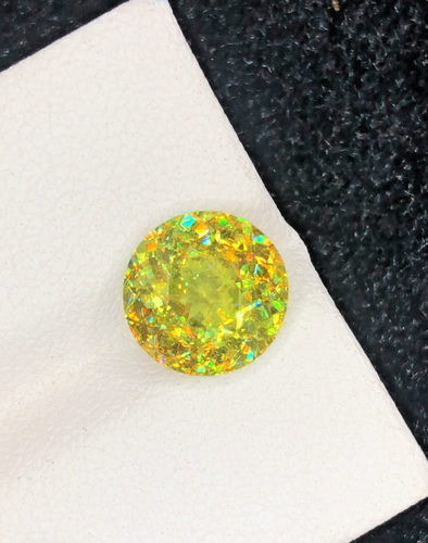 Natural Apple Green Sphene Gemstone, Round Cut Jewelry Size Gemstone. 2.95 CTS - Picture 12 of 13