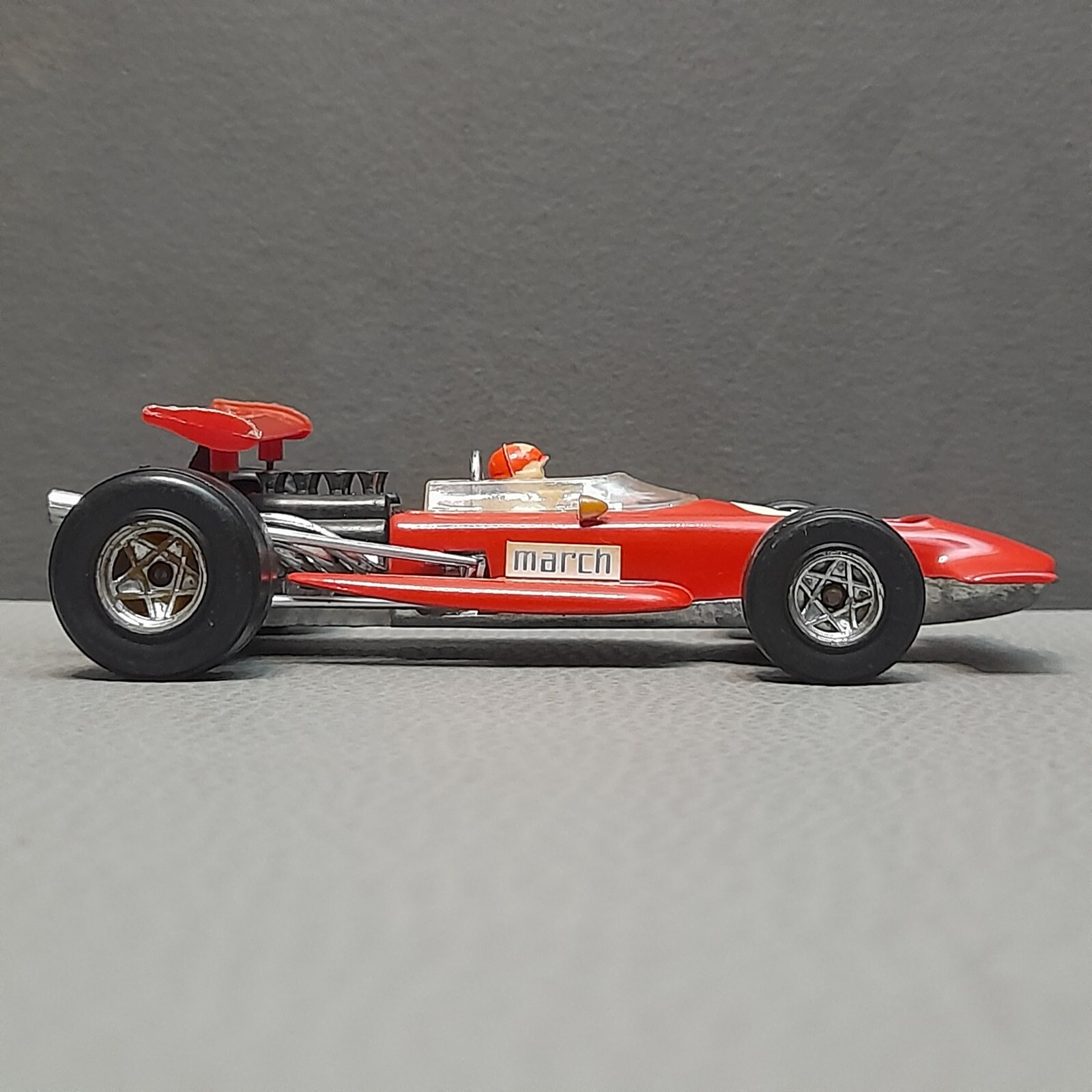 Picture 4 of 20