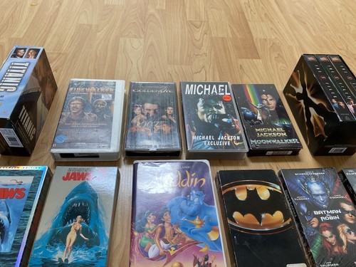 Vtg VHS Movie Bundle- Rare Disney Jaws, Back To Future, Batman, Michael Jackson - Picture 10 of 17