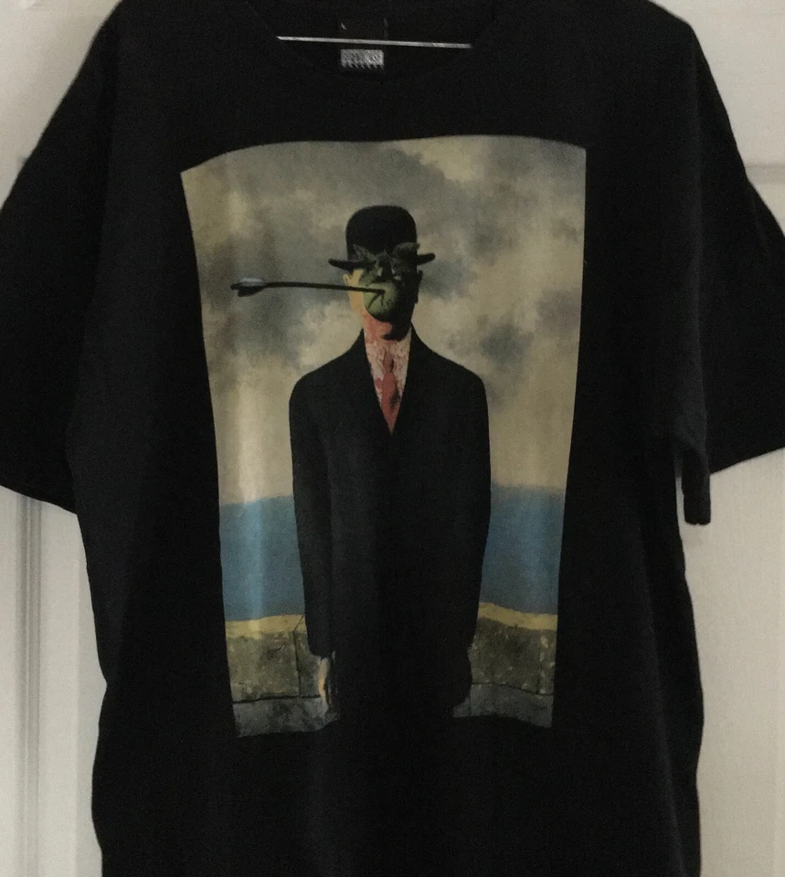 Fifty24sf Galería "El Hijo del Hombre 1964" Pintura Obra Negra Gráfica Camiseta L Foto 2 de 4