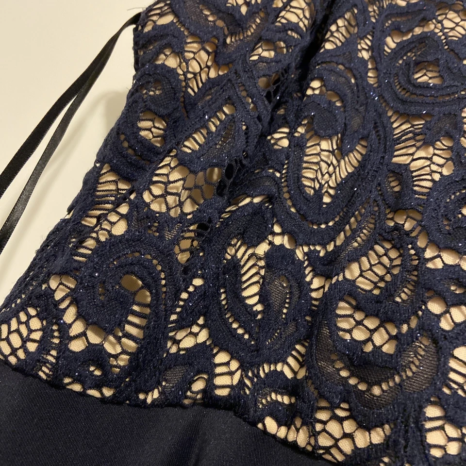 Vestido patinador junior para mujer B. Darlin encaje cuello halter azul marino talla 7/8 regreso a casa Foto 4 de 4