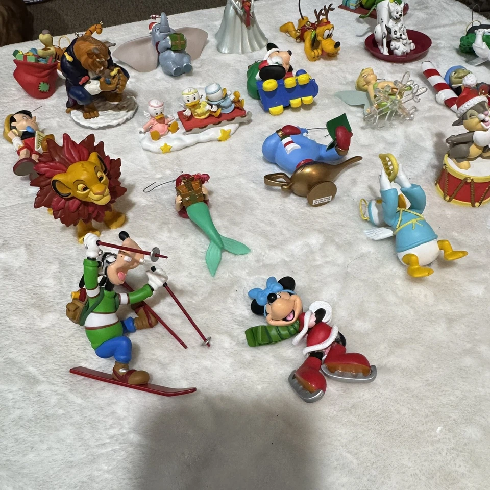 Colección de Adornos Mágicos de Navidad Personaje Disney Groiler Vintage 23 Bambi Foto 3 de 4