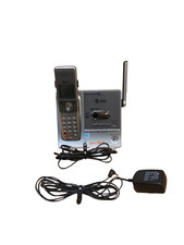 AT T Answering system SL82218 W/ 1 Handset  Cables