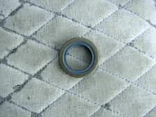 FORD CAPRI GEARBOX REAR OIL SEAL