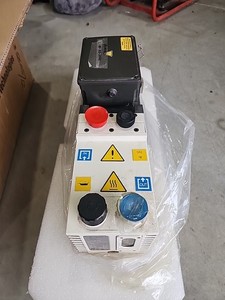 Agilent DS-302 Rotary Vane Pump