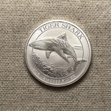 2016 1/2 OZ  .9999 SILVER AUSTRALIAN TIGER SHARK DL