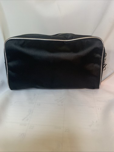 Victoria's Secret Fashion Show 2012 Limited Edition BLACK & SILVER Cosmetics Bag - Picture 2 of 13