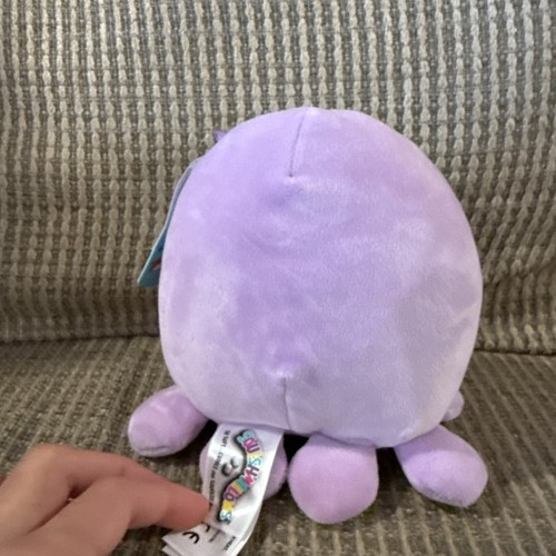 Peluche Squishmallows 5” Violet the Purple Octopus 2020 relleno Kellytoy nuevo con etiquetas nuevo - Imagen 9 de 9