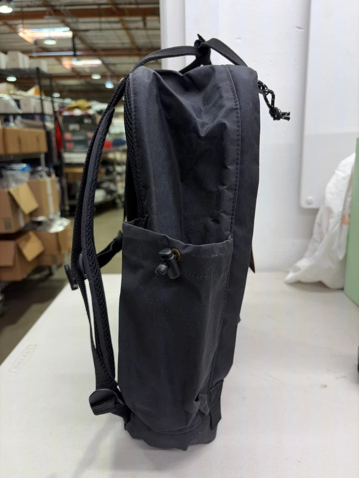 Zaino lungo Fjallraven Kanken nero - 23200251 - Immagine 3 di 4