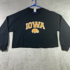 IOWA Sweatshirt Adult Large Black Crop Cutoff Thumb Holes Collegiate Graphic