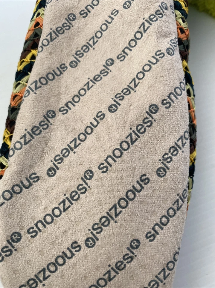 Zapatillas para cubrir pies Snoozies RAYAS MÓVILES AMARILLAS para mujer talla L 9/10 nuevas con etiquetas Foto 3 de 3