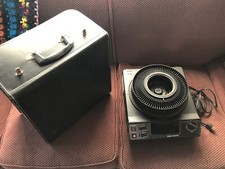Kodak 5400 Projector With Leather Case. No Remote.
