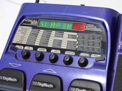 DigiTech VOCAL300 Vocal Multi-Effects Guitar Pedal Plus Gig Bag No