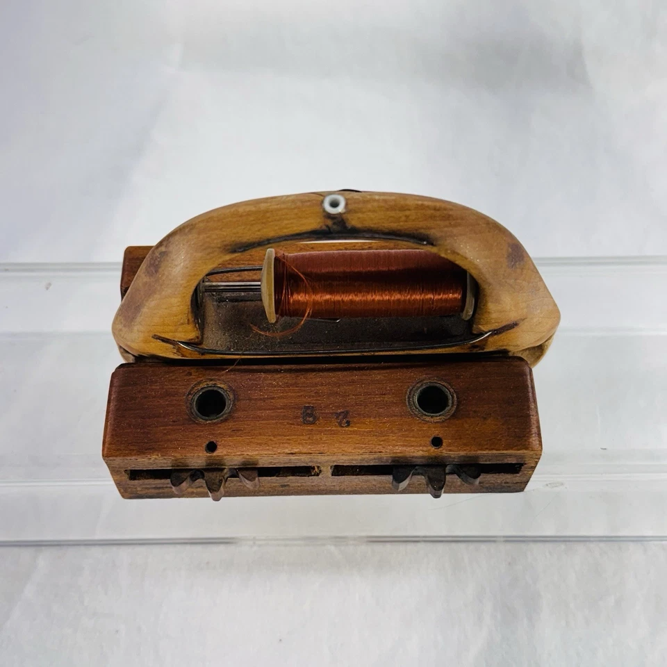 Vintage Antique Mechanical Industrial Wood Sewing Machine Shuttle, bobbin, gear - Image 2 of 4