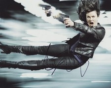 EVE MYLES - Torchwood - GENUINE SIGNED AUTOGRAPH