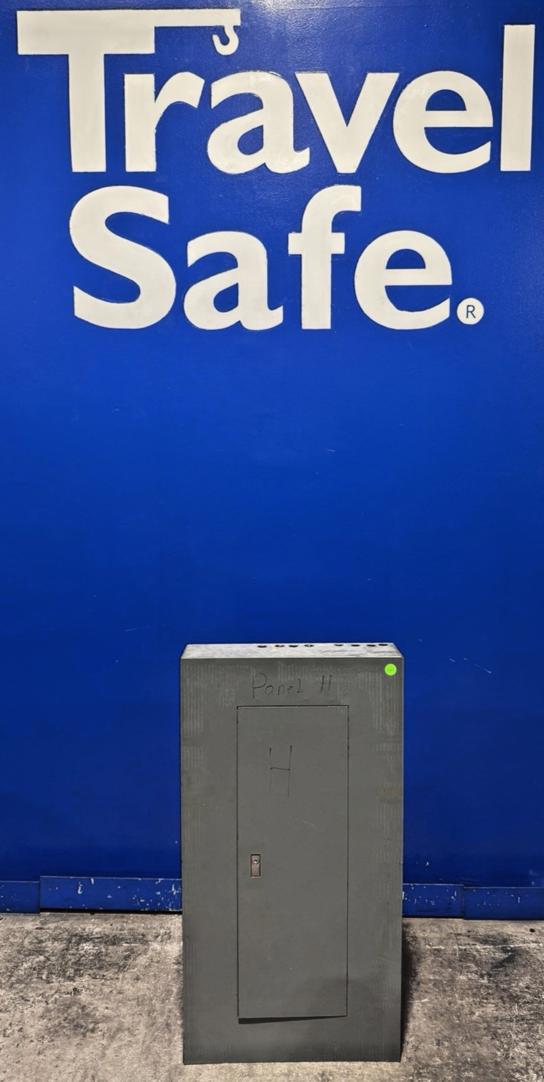Square D 200 Amp 208V MLO Panelboard 3PH 4W NQOB-85831-066 🟦