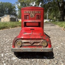 Tonka Cab  Livestock Trailer Semi Truck 1957 Vintage Pressed Steel All Original