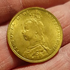 1888 Queen Victoria Gold Colour Sovereign SOUVENIR Coin