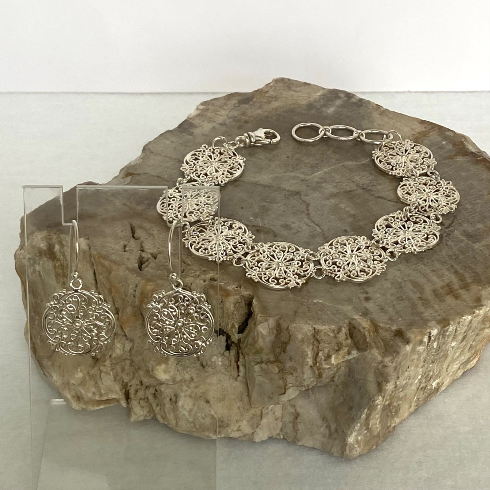 Sterling Silver 925 Round Scrollwork Filigree Lin… - image 3