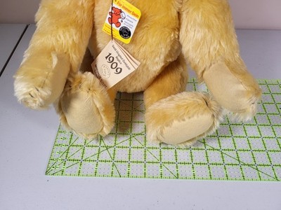 Steiff 1909 Replica Gold Large Teddy Bear, #0165/51 Mohair Jointed