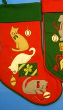 C & F enterprises Christmas stocking red 54102107 cat back is solid red