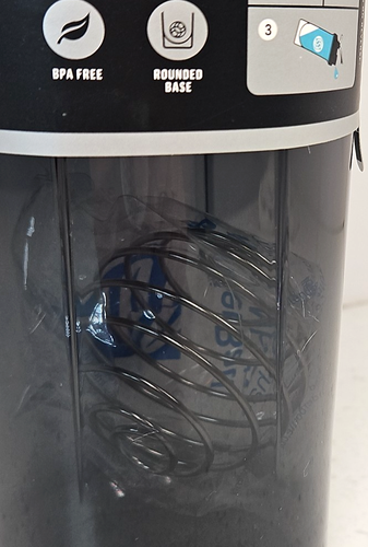 TWO- Blender Bottle Pro Series Pro32, 32 oz (946 ml) BPA FREE, See Description!! - Picture 10 of 19